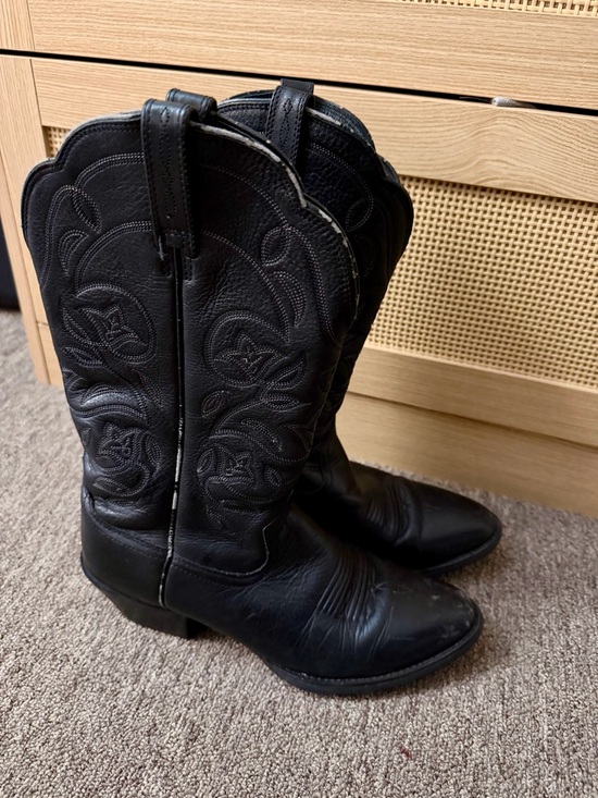 Ariat Shoes - Ariat Black Western Heeled Boots